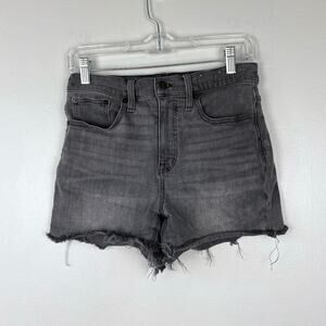 Madewell‎ High Rise Denim Shorts Stretch Fitted Through Hips & Thigh Raw Hem 26